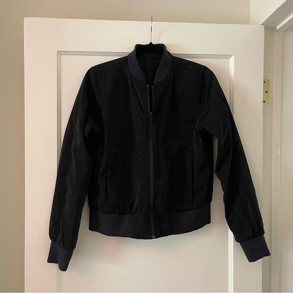 Lululemon Reversible Insulated Bomber Jacket - Picture 8 of 13
